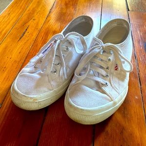 Superga white tennis shoes 7.5